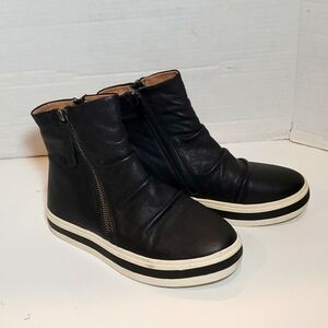 All Black High Top Leather Sneaker Sz EU 36, 6